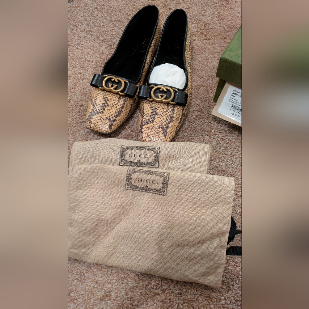 Gucci Tan Snake-Print Leather Flats with Black Trim and Gold Hardware